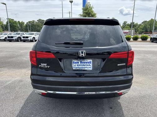 Crystal Black Pearl 2016 Honda Pilot Touring