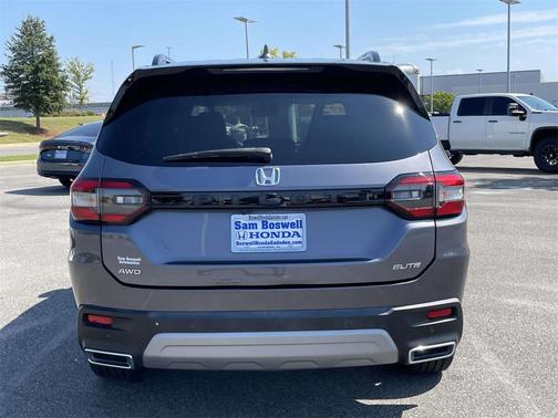 2023 Honda Pilot AWD Elite