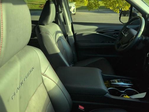 2024 Honda Ridgeline Black