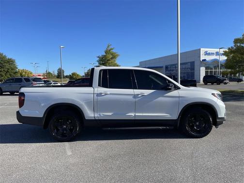 2024 Honda Ridgeline Black