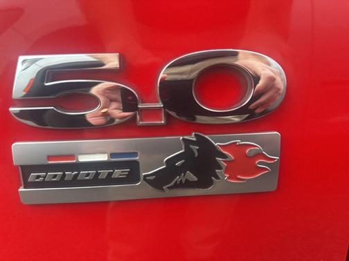 2013 Ford Mustang GT Premium