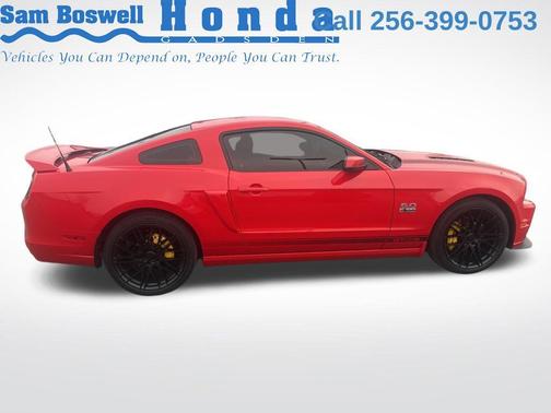 2013 Ford Mustang GT Premium