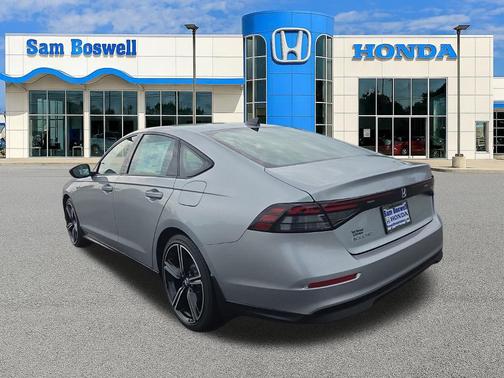 Solar Silver Metallic 2026 Honda Accord SE