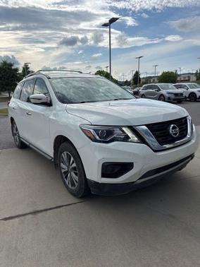 Glacier White 2020 Nissan Pathfinder S 2WD