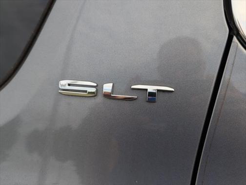 2021 GMC Acadia FWD SLT