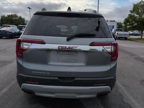 2021 GMC Acadia FWD SLT