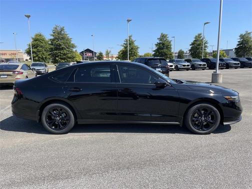 2025 Honda Accord Sport SE 1.5T