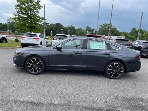 2025 Honda Accord Hybrid Touring