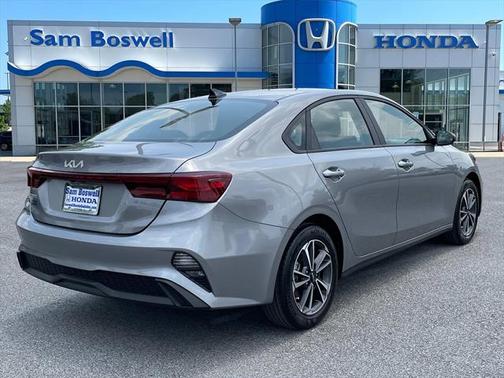 2024 Kia Forte LXS
