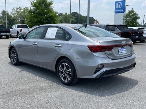 2024 Kia Forte LXS