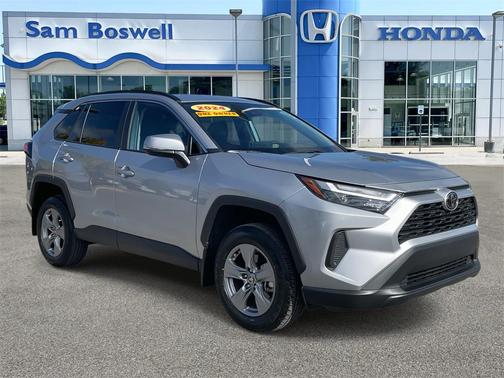 2024 Toyota RAV4 XLE