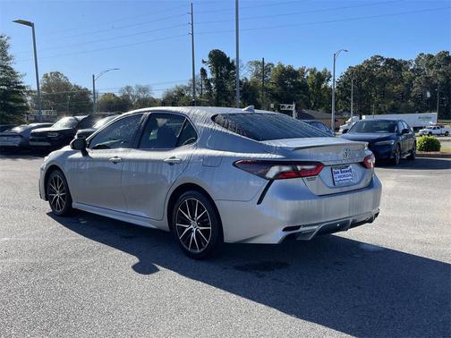 2021 Toyota Camry SE