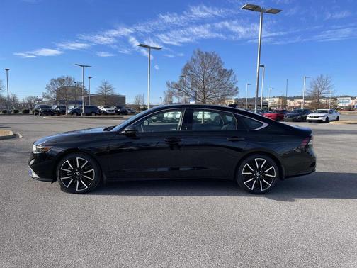 2025 Honda Accord Hybrid Touring