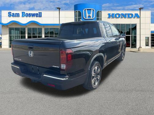 Crystal Black Pearl 2017 Honda Ridgeline RTL-E