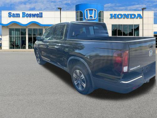 Crystal Black Pearl 2017 Honda Ridgeline RTL-E