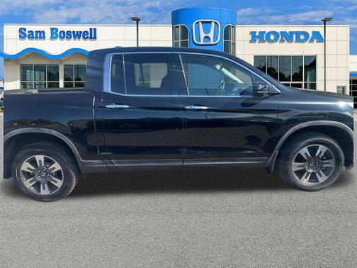 Crystal Black Pearl 2017 Honda Ridgeline RTL-E
