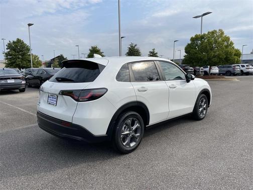 2026 Honda HR-V LX