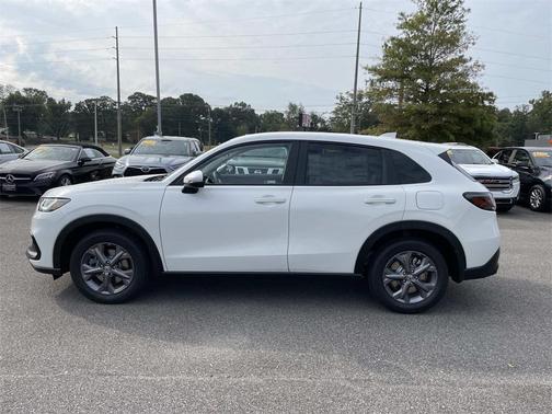 2026 Honda HR-V LX
