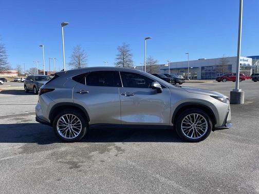 2022 Lexus NX 350h Premium