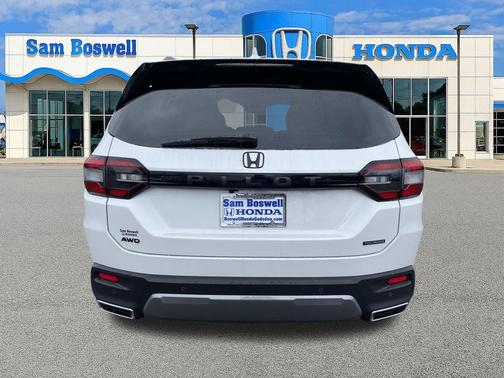 2026 Honda Pilot Touring 8-Passenger