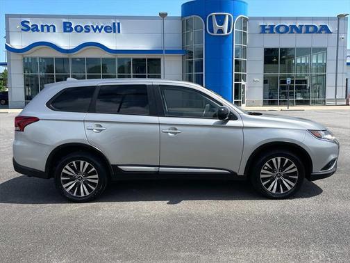 2020 Mitsubishi Outlander ES
