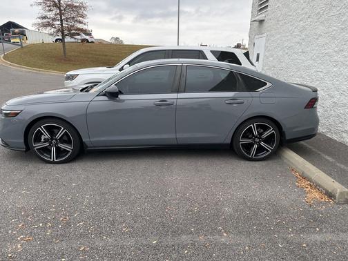 2023 Honda Accord Hybrid Base