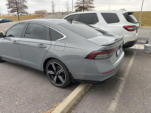 2023 Honda Accord Hybrid Base