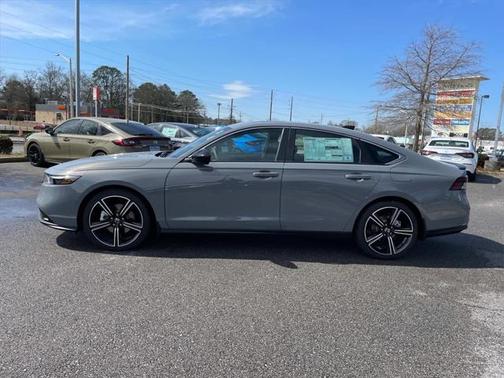 2025 Honda Accord Hybrid Base