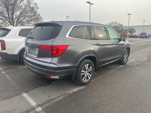 2016 Honda Pilot EX