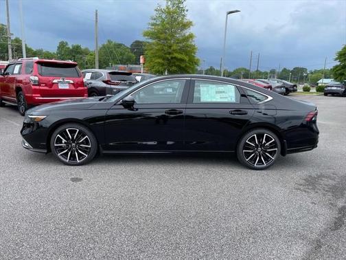 2025 Honda Accord Hybrid Touring