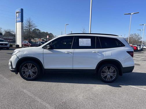 2022 Honda Pilot AWD Sport