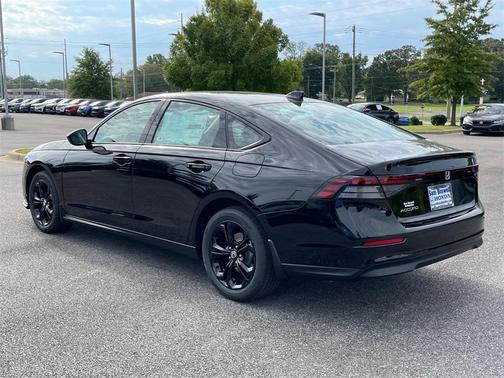 2025 Honda Accord Sport SE 1.5T