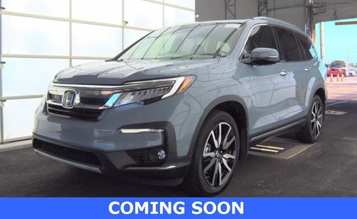 2022 Honda Pilot Touring 8-Passenger