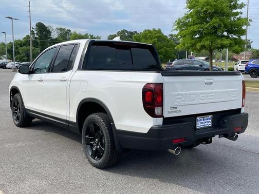 2025 Honda Ridgeline Black