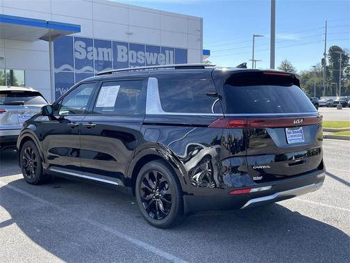 2024 Kia Carnival SX