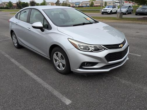 2018 Chevrolet Cruze LS