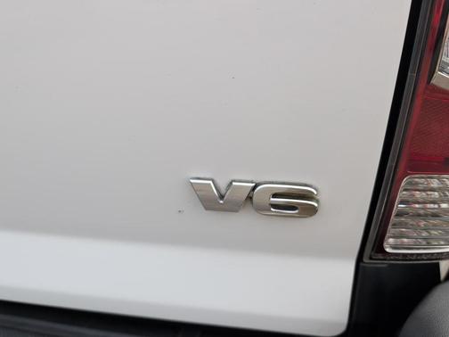 2015 Toyota Tacoma Base