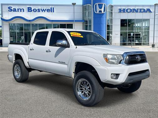 2015 Toyota Tacoma Base