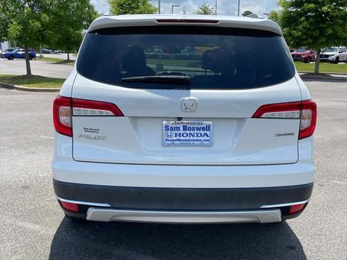 2022 Honda Pilot Touring 8-Passenger