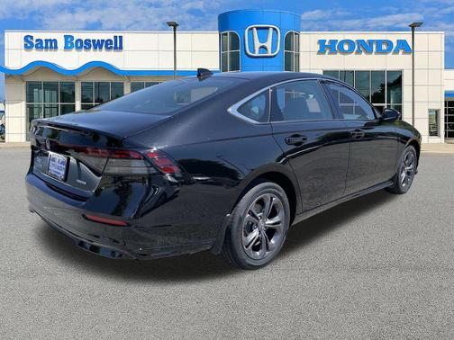 Crystal Black Pearl 2026 Honda Accord Hybrid EX-L