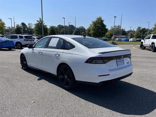 2024 Honda Accord Hybrid Base