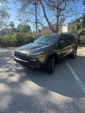 2014 Jeep Cherokee Sport