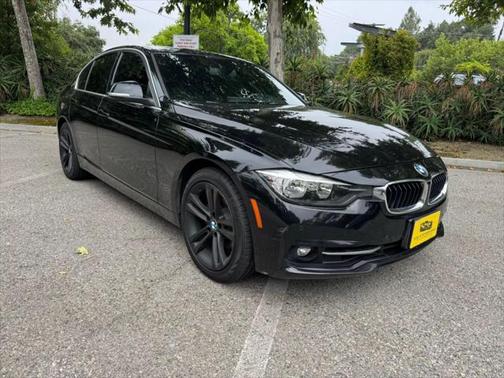 2017 BMW 330 330i Sedan 4D