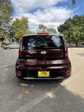 2017 Kia Soul +