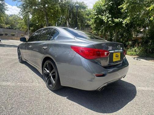 2015 INFINITI Q50 Premium