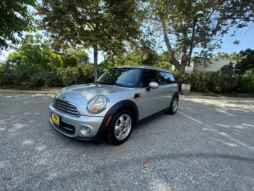 2011 MINI Cooper Clubman Base