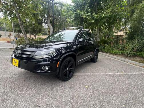 2016 Volkswagen Tiguan R-Line