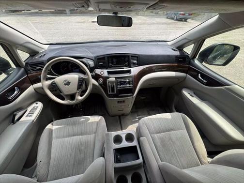 2015 Nissan Quest SV