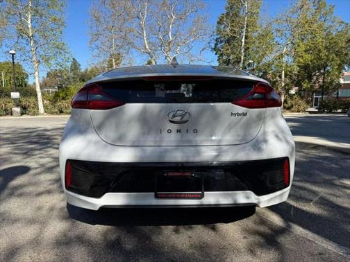 2019 Hyundai IONIQ Hybrid SEL