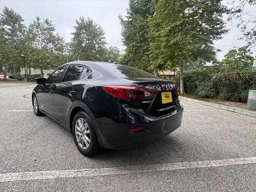 2014 Mazda Mazda3 i Touring